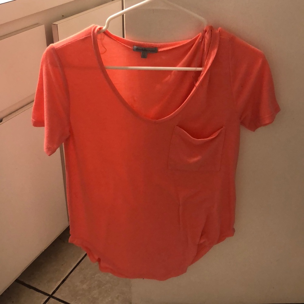 T-shirt orange
